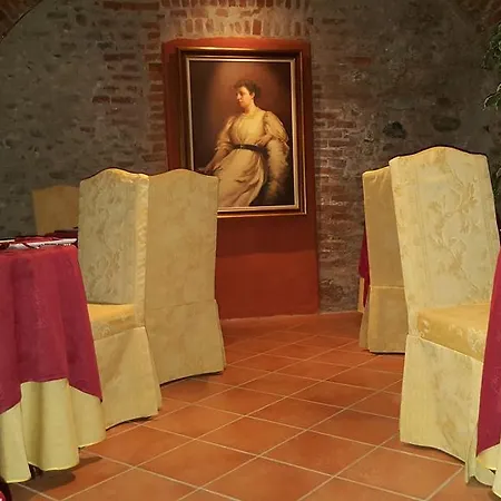 Palazzo Di Mezzo Hotel