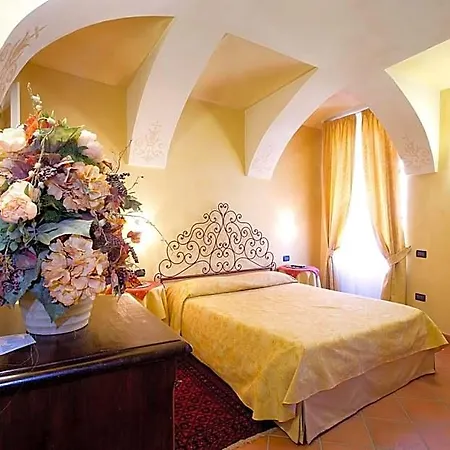 Palazzo Di Mezzo Hotel