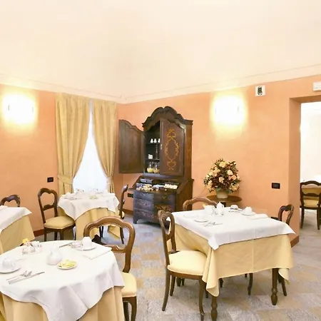 Palazzo Di Mezzo Hotel 3*
